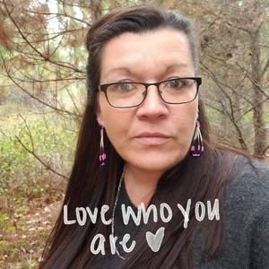 Meet your Posher, Angie